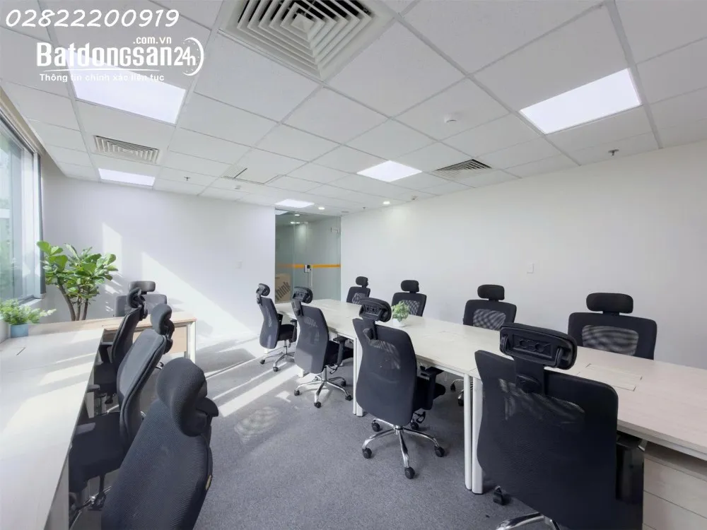 Văn phòng 5-25 nhân sự tại Hado Airport Building, Tân Sơn Hòa, TP. HCM, giá 13.5tr/th.