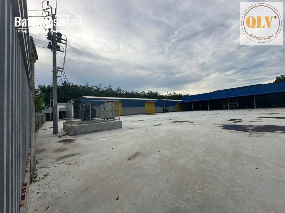 Cho thuê nhà xưởng 3.300m2 tại Chơn Thành, Bình Phước, điện 1.000kva, xe container tận nơi.