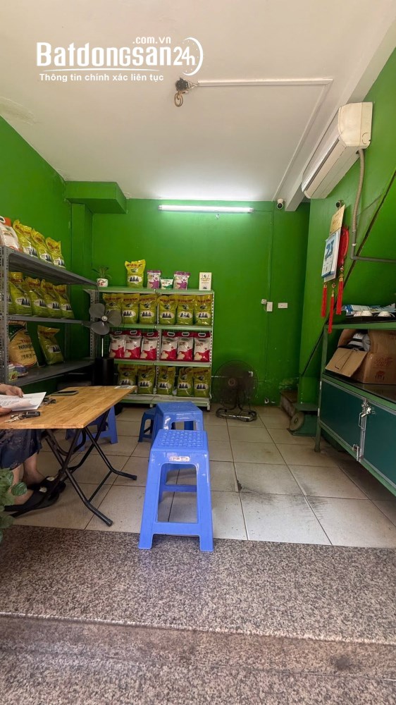 Bán nhà mặt phố Lò Rèn, phường Cửa Nam, Hoàn Kiếm, 4m mặt tiền, 5 tầng, giá 12,5 tỷ.