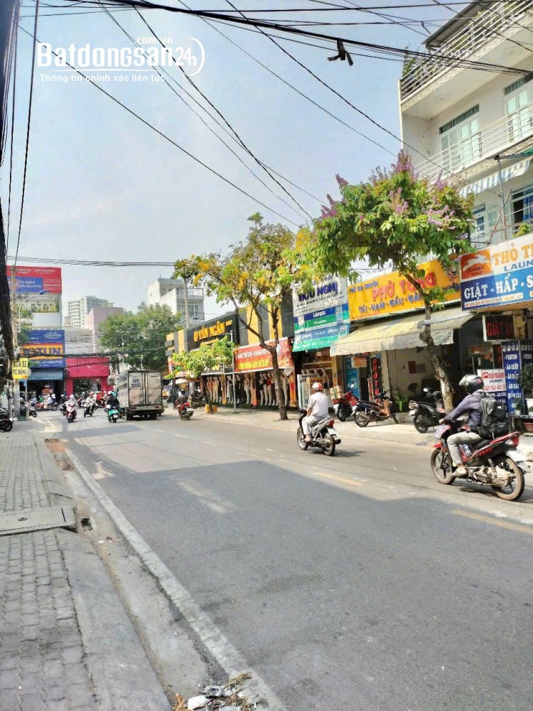 Cập nhật nhà mặt tiền Lâm Văn Bền - Quận 7, khai thác cho thuê cao.