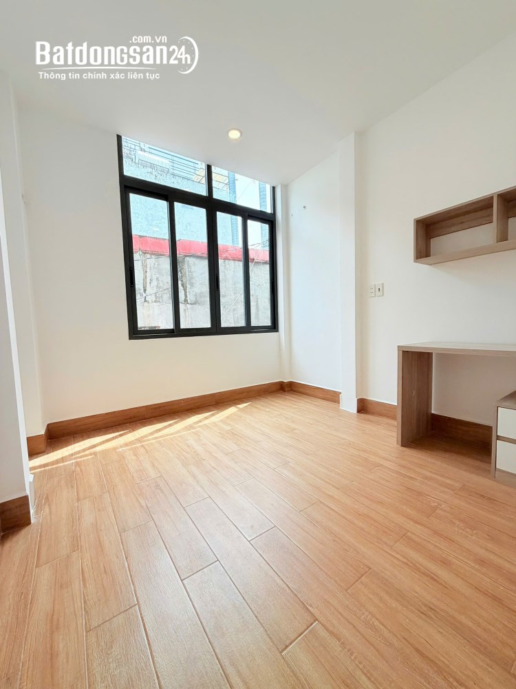 Bán nhà Gò Dầu, Tân Phú, diện tích 22m2, 2 phòng ngủ, hẻm xe hơi sát nhà, giá 3,1 tỷ.