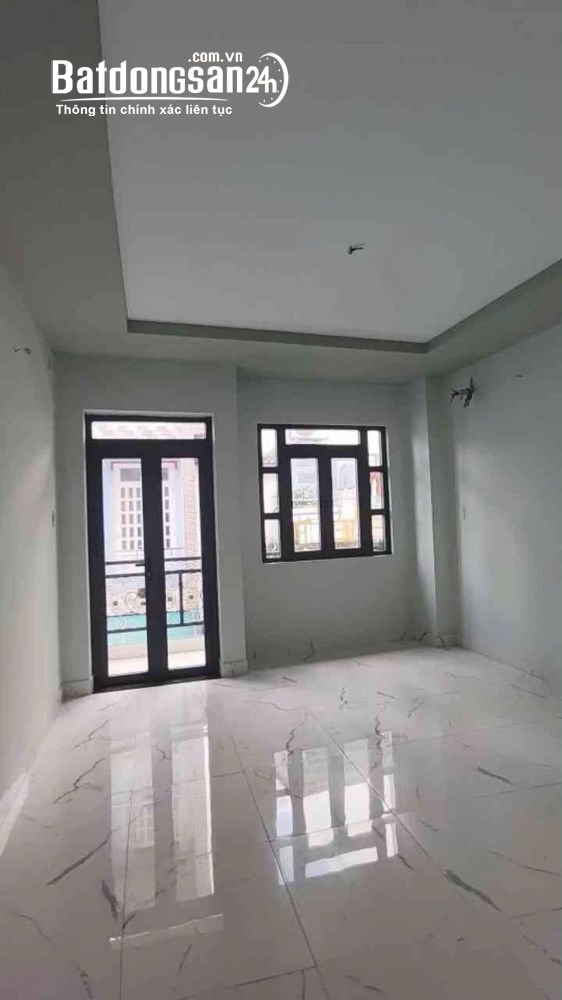Nhà 4 tầng mặt tiền ngay ngã tư Phan Anh – Lê Văn Quới, Q. Bình Tân, kinh doanh sầm uất.