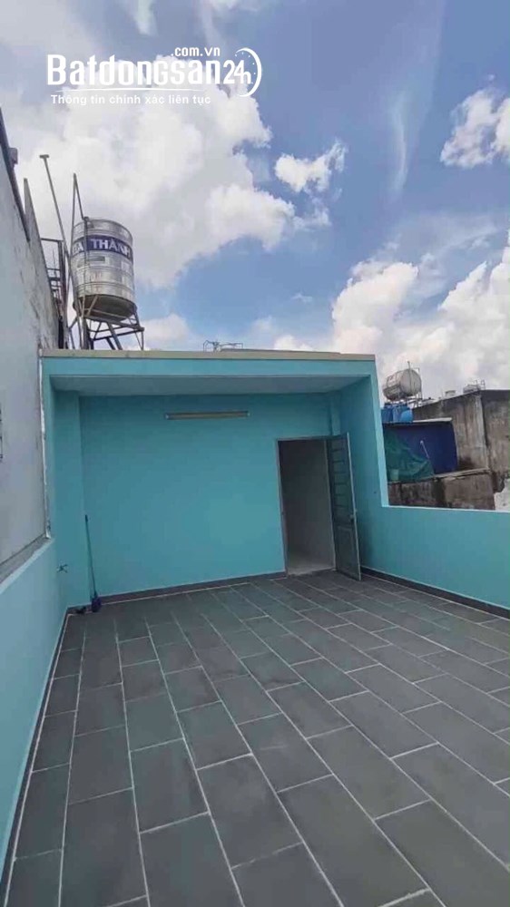 Nhà 4 tầng mặt tiền ngay ngã tư Phan Anh – Lê Văn Quới, Q. Bình Tân, kinh doanh sầm uất.