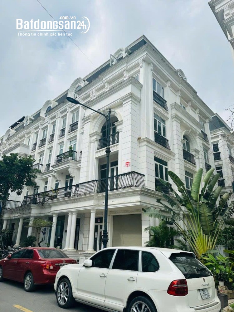 Bán căn góc Louis City Đại Mỗ, 96m2, MT 6m, vị trí đắc địa, giá 28.3 tỷ