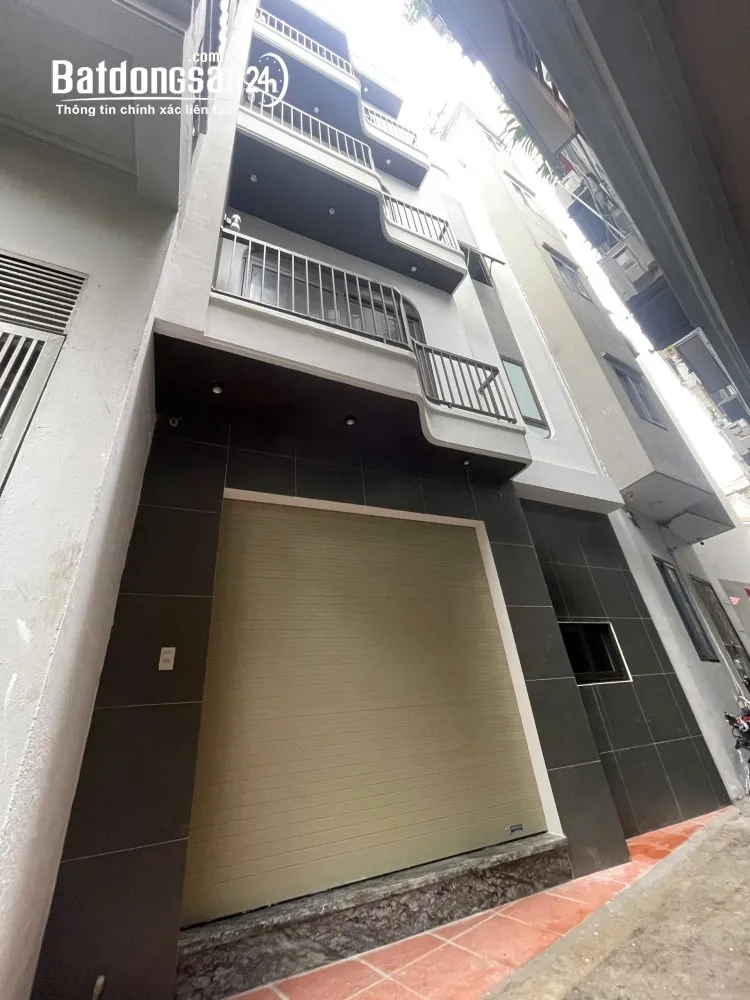 Bán nhà phố Ô Cách - Việt Hưng - Long Biên - Ô tô vào nhà - 5 tầng mới, 36m2, giá 8.4 tỷ.