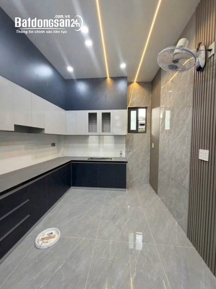 Nhà mặt tiền đường Đồng Khởi, P. Trấn Biên, Biên Hòa, vị trí đắc địa, kinh doanh cực đỉnh, chỉ 3.68
