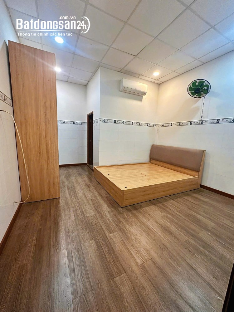 Bán nhà 4 tầng hẻm xe hơi đường Chiến Lược, Bình Tân – 6PN – phù hợp khai thác căn hộ dịch vụ.