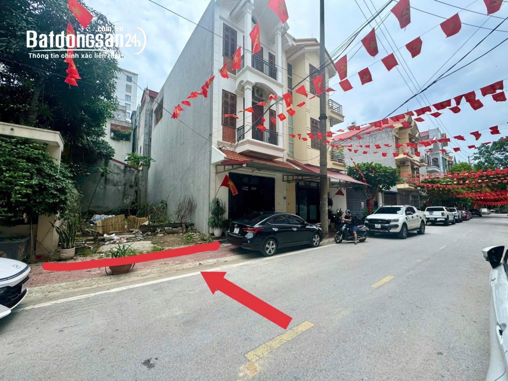 Bán lô đất mặt đường Hà Nội trục chính kinh doanh 68m2 sát trường ĐH vs KCN chỉ 1.8ỷ