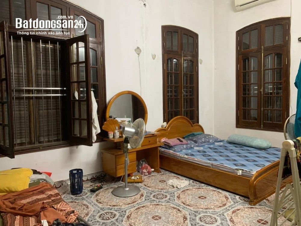 Biệt thự Vườn Đào, Tây Hồ – 155m² – Mặt tiền 13m – Giá 74 tỷ.