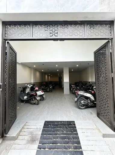 CCMN 7 TẦNG THANG MÁY TRÂU QUỲ – 32 PHÒNG – DÒNG TIỀN 120TR/THÁNG.