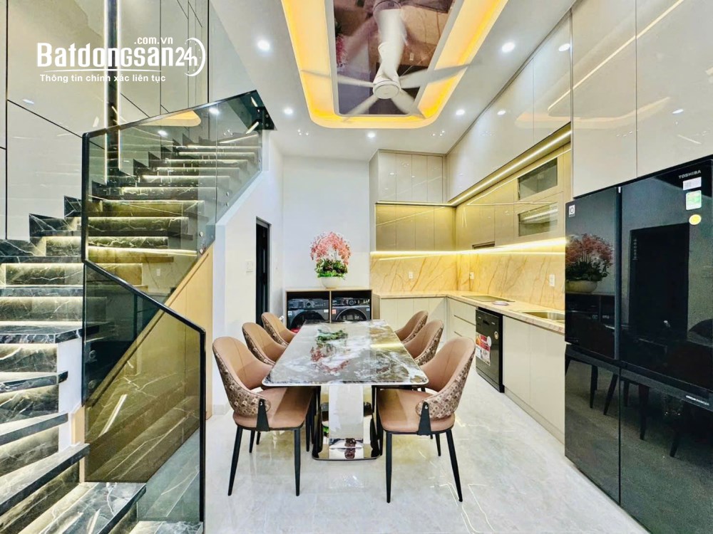 Bán nhà Quang Trung – Gò Vấp – 4PN 5WC – Trệt 2 lầu sân thượng.