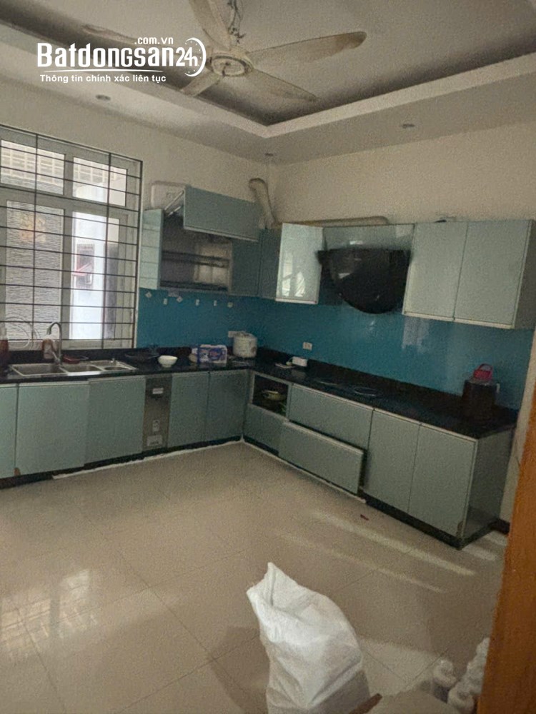Cho thuê nhà mặt tiền Đường Nguyễn Văn Lộc, Phường Hà Đông (Q Hà Đông cũ), Hà Nội