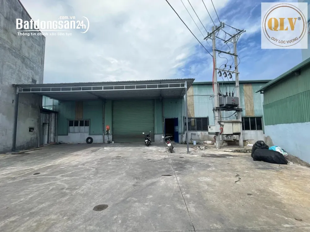 Cho thuê nhà xưởng tại Dĩ An, Bình Dương - 3.000m2, giá tốt.