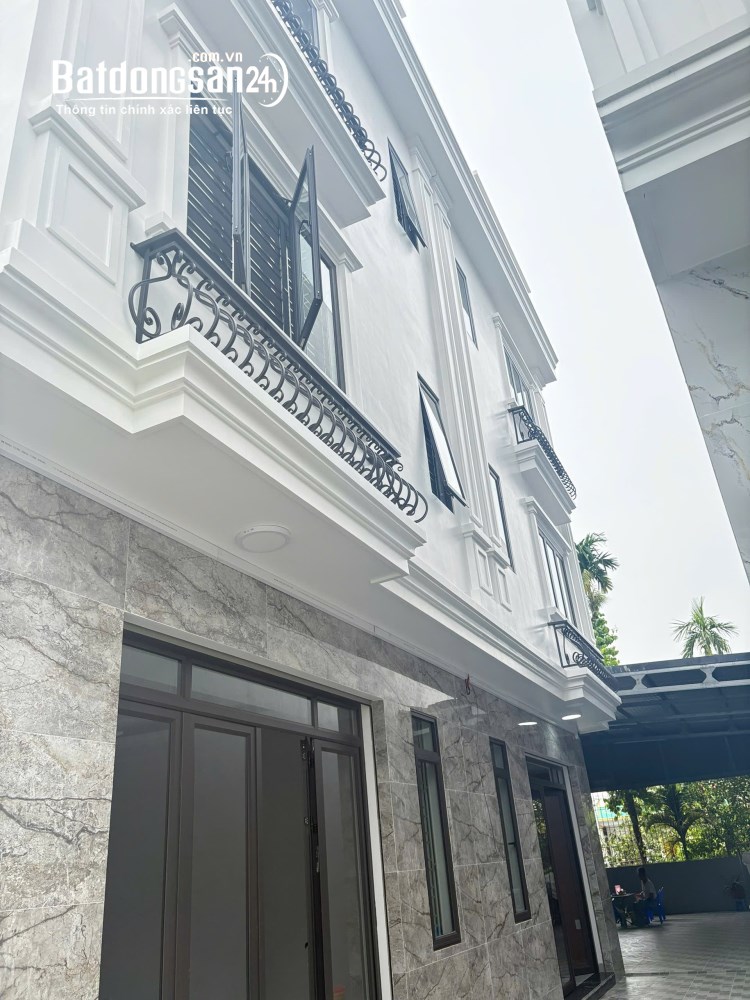 Bán dãy 6 căn nhà Tuyến 2 Ngô Gia Tự, Hải An, 45m2, 3 tầng, thiết kế hiện đại, giá từ 2,55 tỷ.