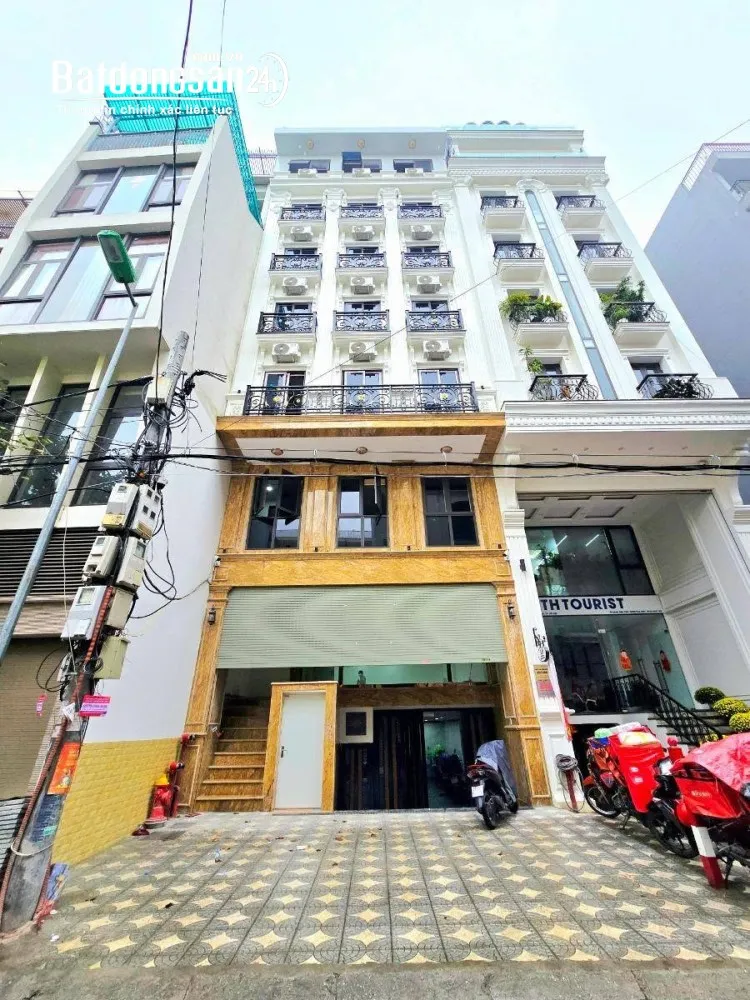 Bán tòa nhà Apartment 9 tầng, mặt phố Ba Đình, dòng tiền 250tr/tháng, vỉa hè 35m, giá 82 tỷ.