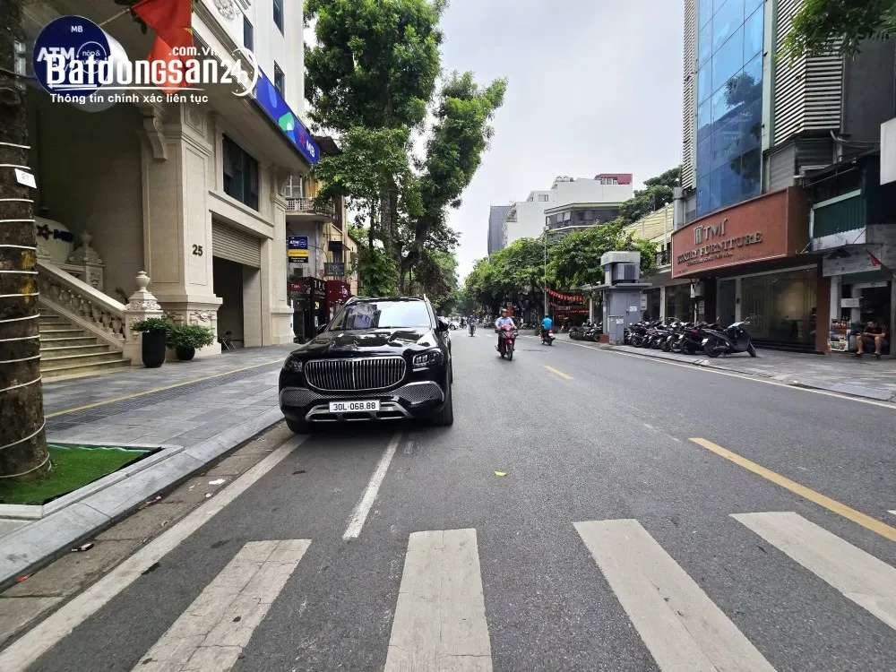 Bán nhà mặt phố Triệu Việt Vương, Hai Bà Trưng – Lô góc, MT 7.5m, vị trí kim cương, giá 22,5 tỷ.