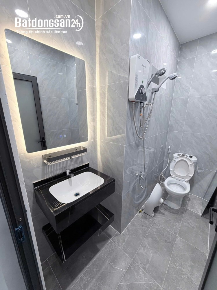 Bán nhà Gò Vấp - Ngang khủng hơn 8m, diện tích 50m2, giá chỉ 5,1 tỷ.