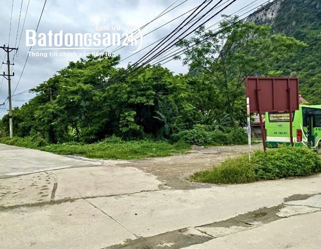 Cơ hội đầu tư vàng: Bán 3 lô đất mặt đường Hồ Chí Minh, khu vực Miếu Môn.