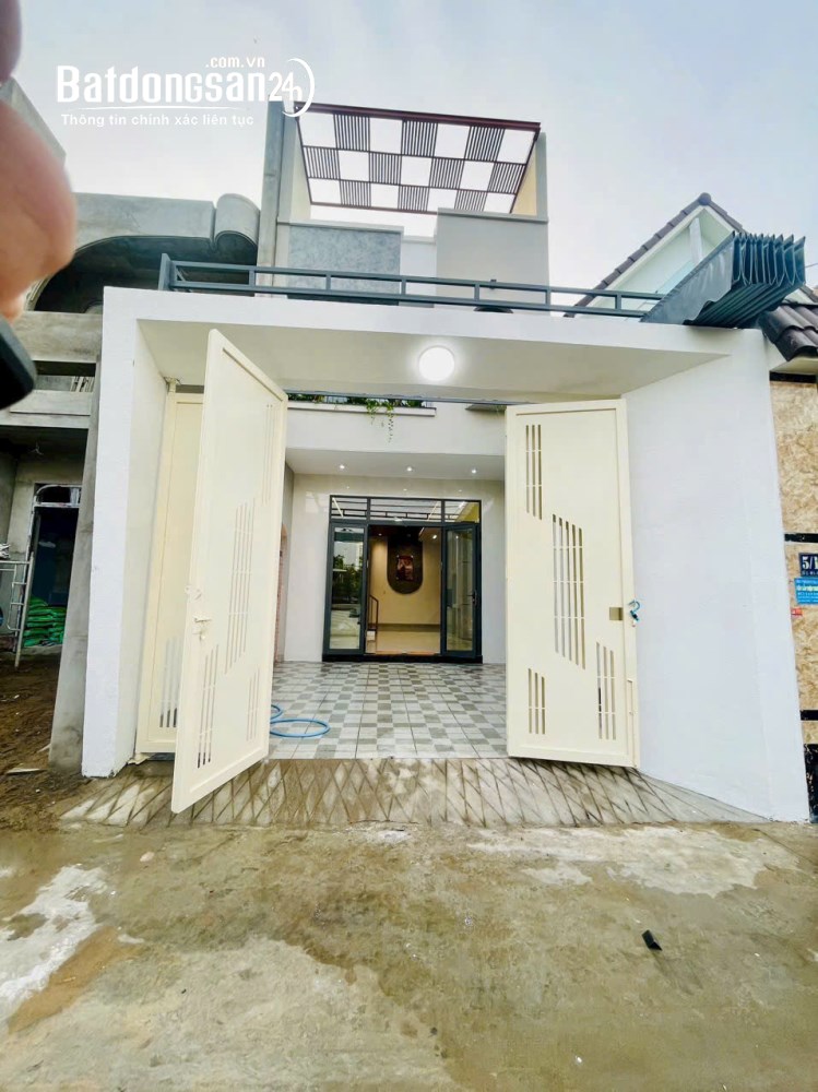 Bán nhà 1 trệt 1 lầu đường Nguyễn Ái Quốc, phường Tam Hiệp, Biên Hòa, diện tích 90m², giá tốt.