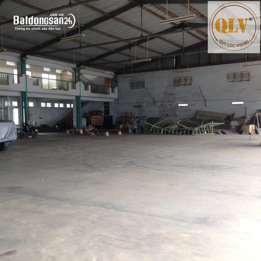 Cho thuê mặt bằng 7.298m² mặt tiền QL13, Thuận An – Showroom, kho bãi cực đẹp.