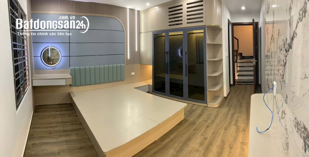 Nhà 83m2 tại mặt đường tuyến 2 Văn Cao, Ngô Quyền, Hải Phòng – 3 tầng tân cổ điển – Giá 9,6 tỷ.