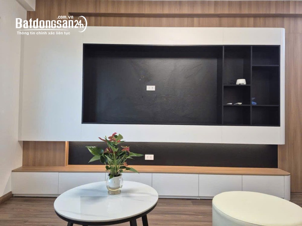 Nhà Lai Xá, Hoài Đức - 6 tầng thang máy, gara ô tô, full đồ, sát KĐT Hinode Di Trạch.
