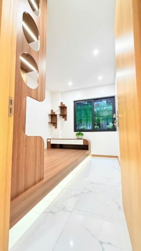 Nhà 5 tầng tại phố Bạch Mai, Hai Bà Trưng, giá 15,3 tỷ, dòng tiền 600 triệu/năm.
