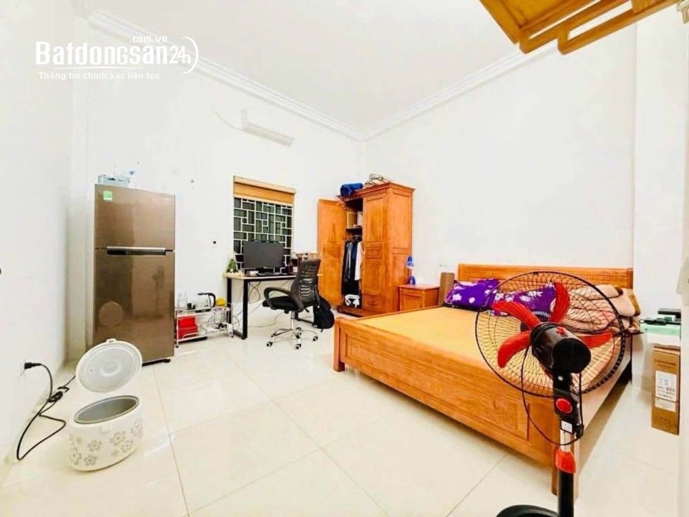 Bán nhà khu vực Trương Định – Giải Phóng, Hai Bà Trưng – 40m2, 4 tầng, gần phố, giá 9 tỷ.