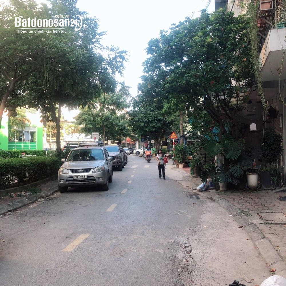 Bán liền kế Khu đô thị Nam La Khê, Phường Hà Đông, nhà 4 tầng, 21 tỷ, ô tô tránh, kinh doanh tốt.