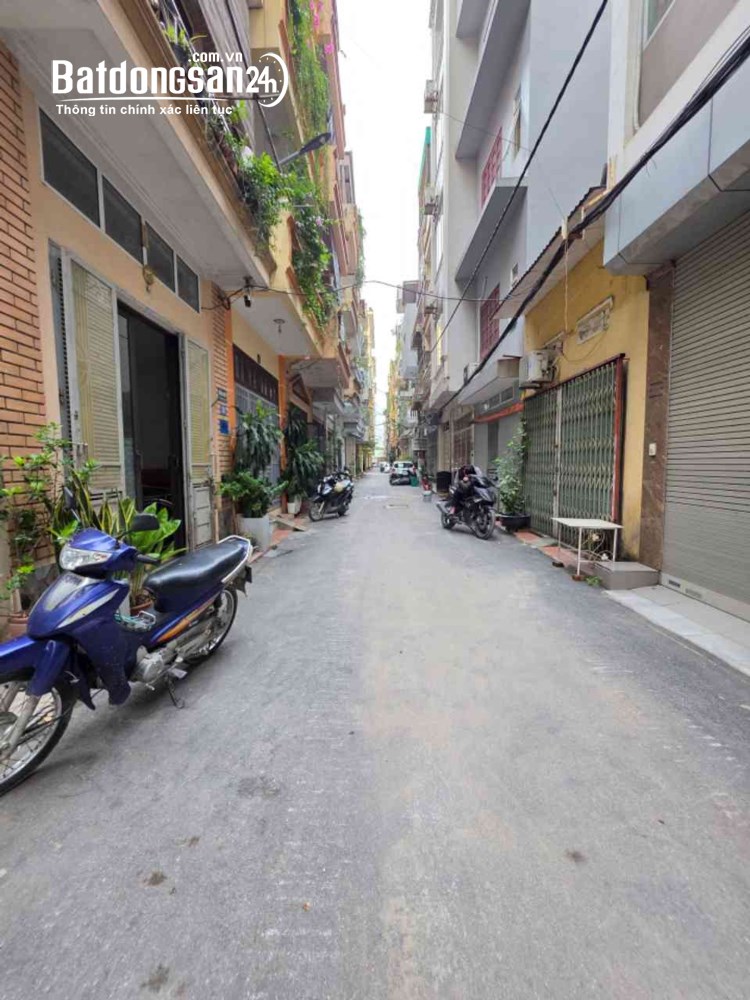 Bán đất Đường Ngô Quyền, phường Hà Đông, giá 9,8 tỷ, đất phân lô, ô tô vào nhà.