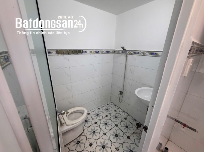 Nhà 1 trệt 1 lầu Nguyễn Văn Bứa, Hóc Môn, 36m², sổ hồng chính chủ, giá 395 triệu.