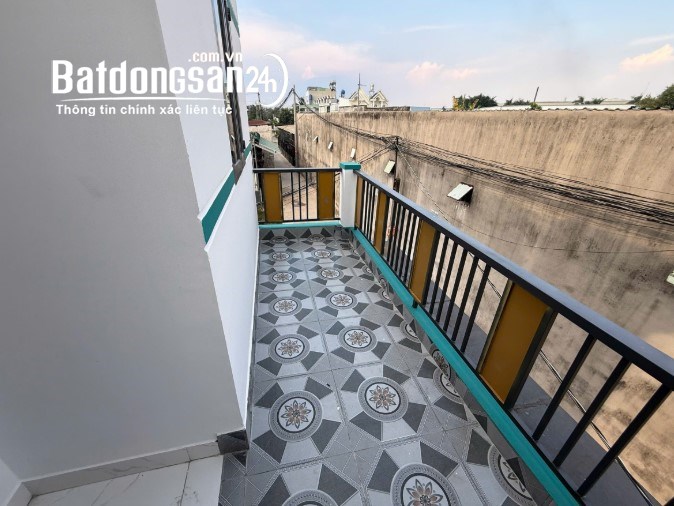 Nhà 1 trệt 1 lầu Nguyễn Văn Bứa, Hóc Môn, 36m², sổ hồng chính chủ, giá 395 triệu.