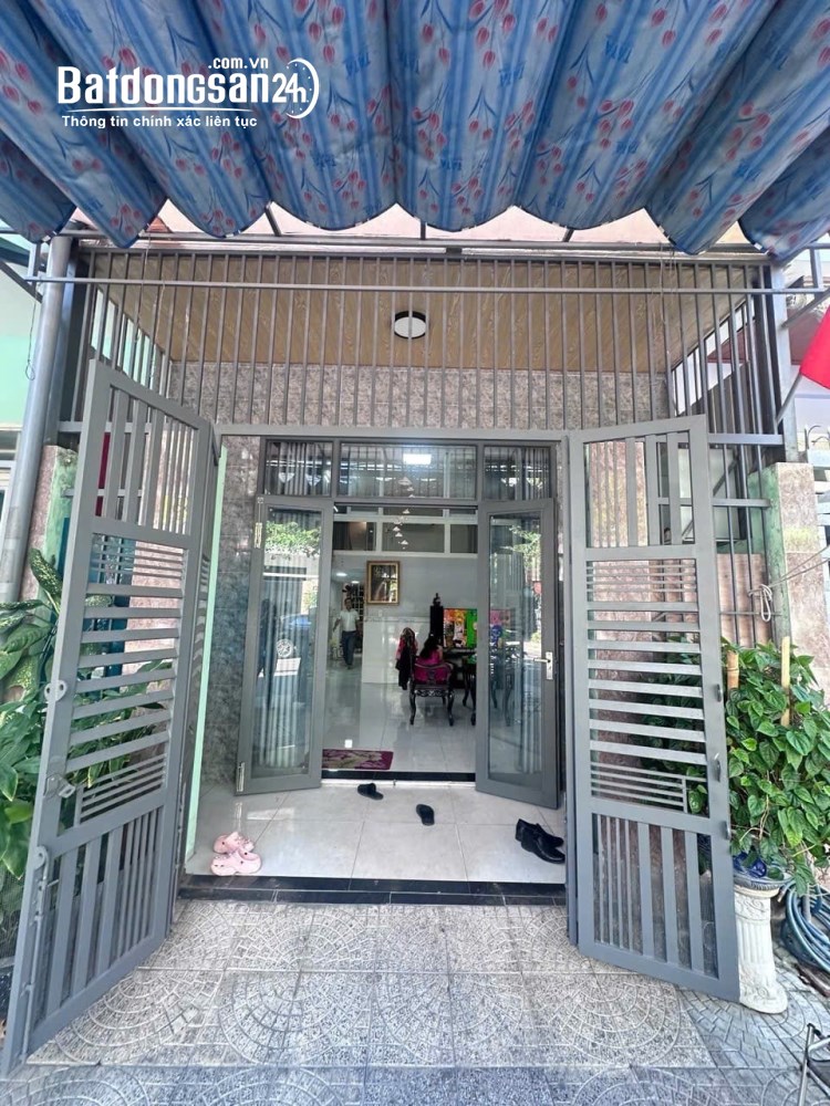 Nhà Lý Đạo Thành, An Hải, Đà Nẵng, nhà gác lửng, gần trung tâm, đường ô tô, 2PN, giá 7,95 tỷ.