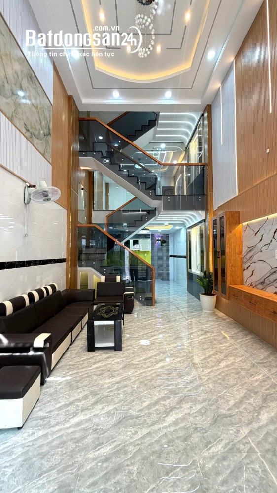 Nhà hẻm ô tô đỗ cửa Bình Tân, 50m², sổ hồng riêng, full nội thất, 1 trệt 3 lầu.