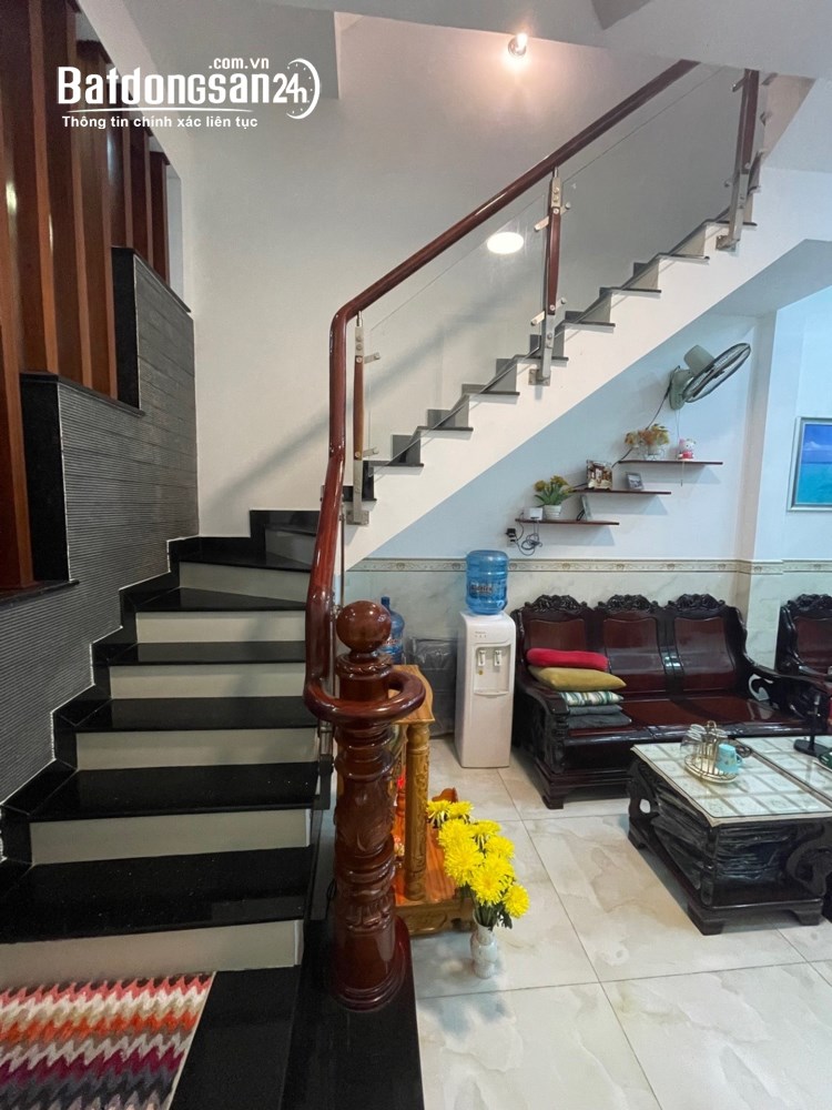  Nhà Chánh Hưng,Quận 8, 3 tầng, 46m², hoàn công, gần Võ Văn Kiệt, giá tốt.