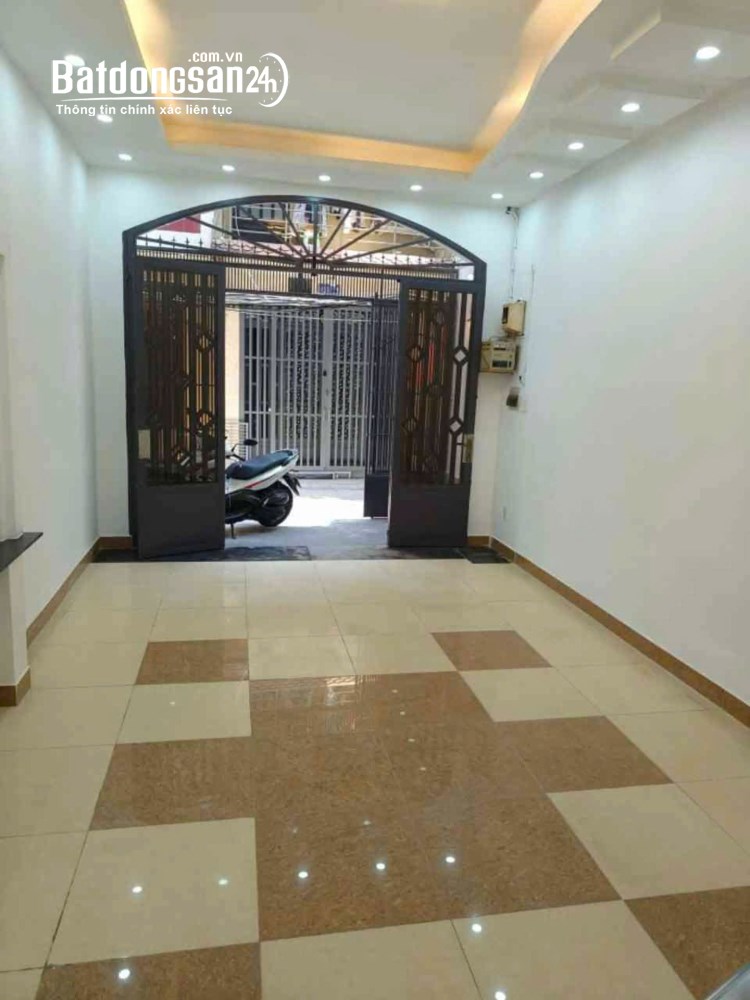 Nhà Âu Dương Lân, P. Chánh Hưng (Quận 8 cũ), 4,1x16m, 7,6 tỷ, nở hậu, sổ hồng, ở ngay.