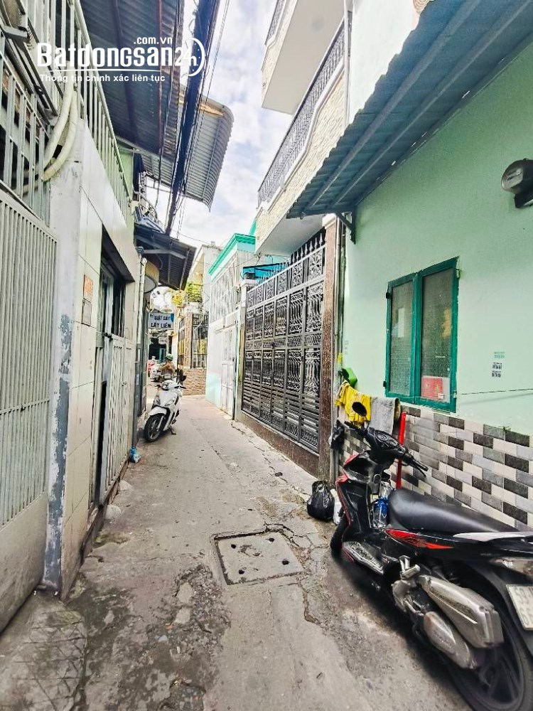Nhà Phạm Thế Hiển, P. Chánh Hưng, 4 tầng, nở hậu, 5PN, view Topaz, gần trung tâm, sổ hồng.