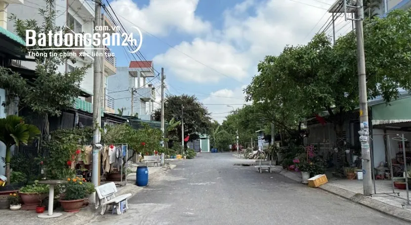 Đất Nguyễn Duy Trinh, P. Long Trường, 54m², sổ hồng, hẻm thông, giá 3,23 tỷ.