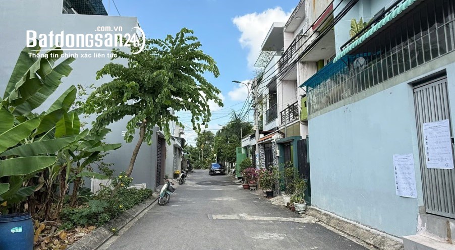 Đất Nguyễn Duy Trinh, P. Long Trường, 54m², sổ hồng, hẻm thông, giá 3,23 tỷ.