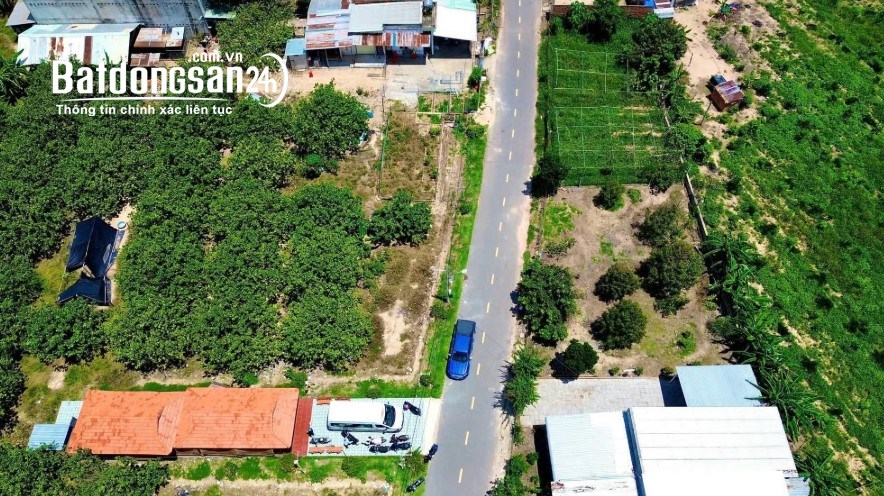 Đất 2.100m², Xã Trừ Văn Thố, TP. HCM, gần Quốc lộ 13, giá chỉ 1,95 tỷ.