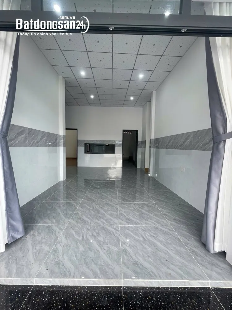 Nhà vườn gần KCN Phước Đông, P. Gò Dầu,Tây Ninh, 300m², SHR, ô tô tới nhà, giá chỉ 1,7 tỷ.