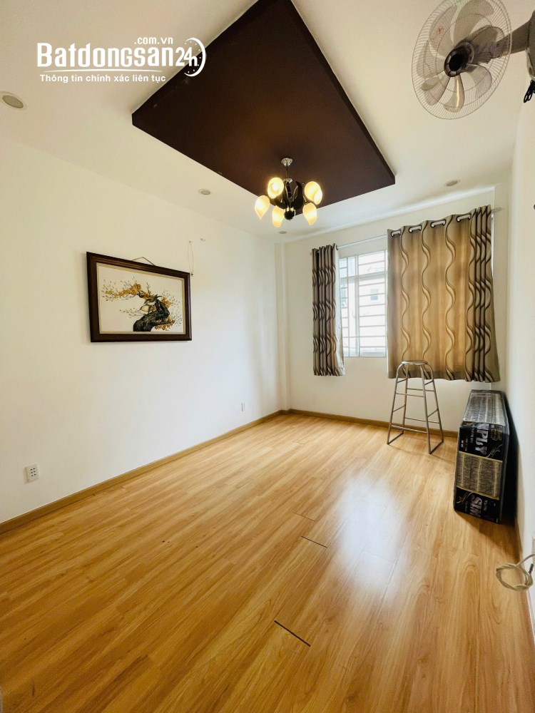 Nhà Quận 3 hẻm xe hơi gần mặt tiền, 3 phòng ngủ, 29m², giá 9,5 tỷ.
