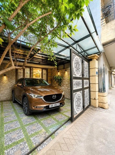Nhà Đường Kim Giang 100m² gara ô tô, 2 mặt thoáng, sổ sẵn, giá 21,5 tỷ.