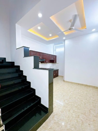 Nhà phố Vạn Xuân, Quận 12,DT 52,9m², sổ hồng sẵn, ô tô tới nhà, giá 5,35 tỷ.