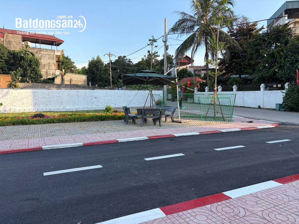 Bán đất Hòa Lạc, Hà Nội 100,5m2, sổ đỏ, mặt tiền 6,44m, gần khu công nghệ cao, giá 6,5 tỷ.