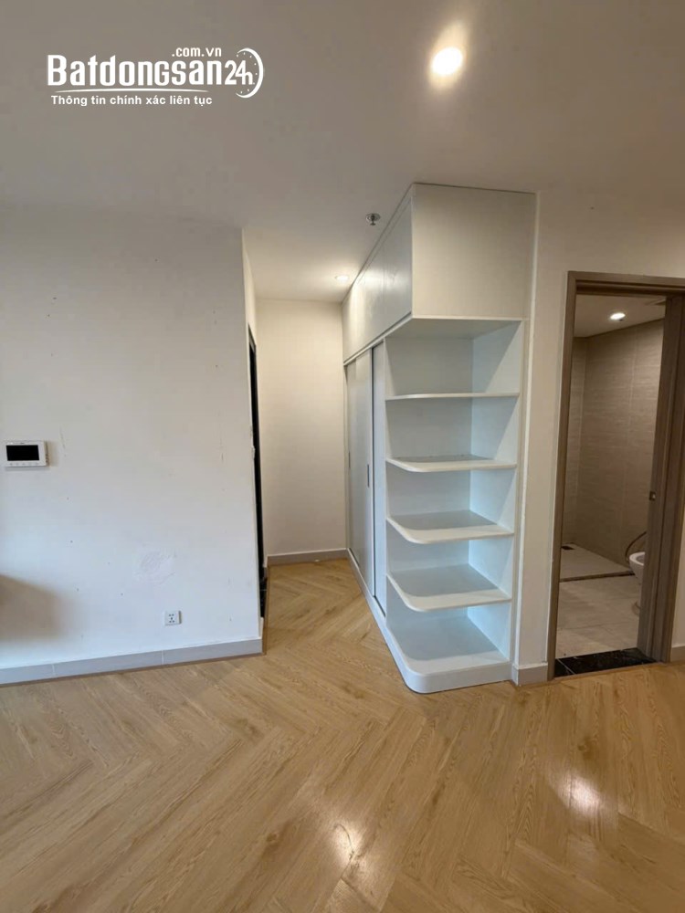 Bán studio tòa S2.06 Vinhomes Ocean Park, tầng đẹp, view thoáng, giá 2,25 tỷ.