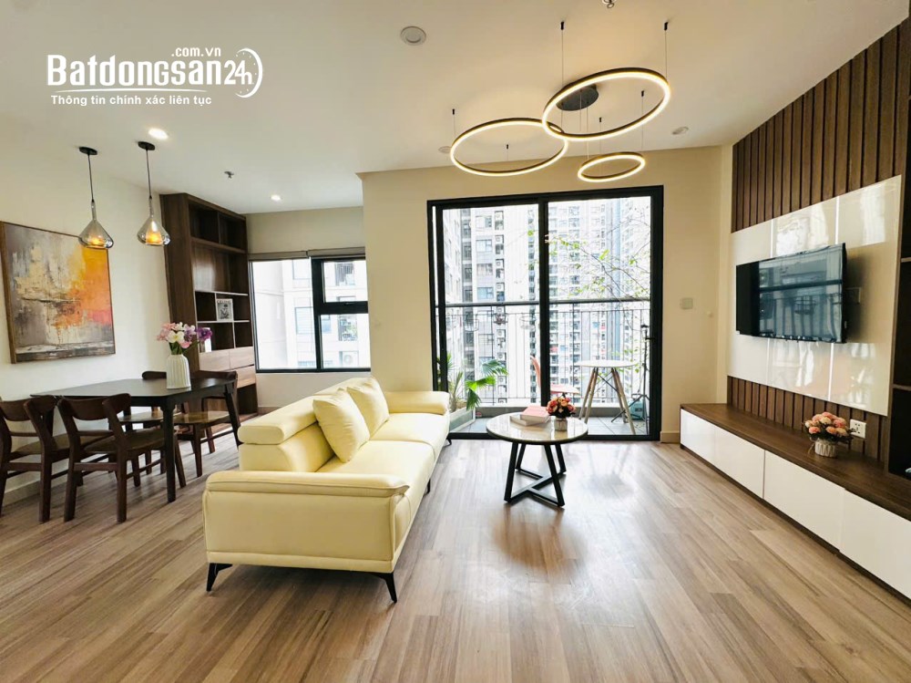 Căn hộ góc Vinhomes Ocean Park, 63m2, giá 3 tỷ 890, 2 phòng ngủ, sổ đỏ sẵn sàng.