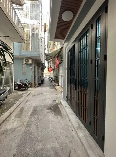 Cho thuê căn hộ studio 35m2 tại Bồ Đề, Long Biên, nội thất mới 100%, giá 6,5 triệu/th