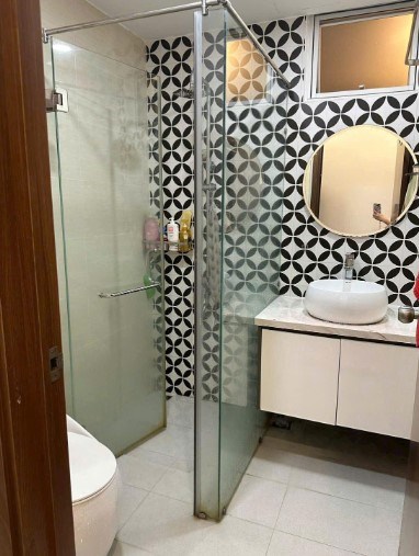 Căn hộ full nội thất Sunrise City View, 74m², giá 6.5 tỷ, gần RMIT và Quận 1.