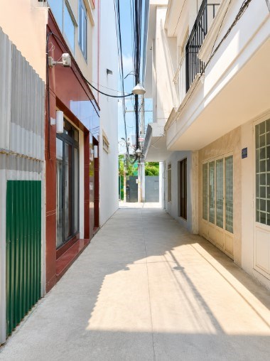 Bán gấp đất Quận 7, 53m², sổ hồng, gần Phú Mỹ Hưng, giá 5,38 tỷ.